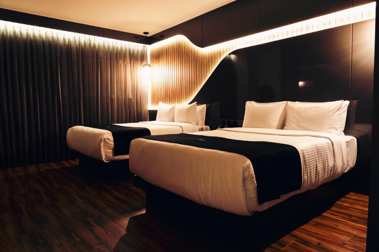 Hotel Yoru Querétaro Buitenkant foto